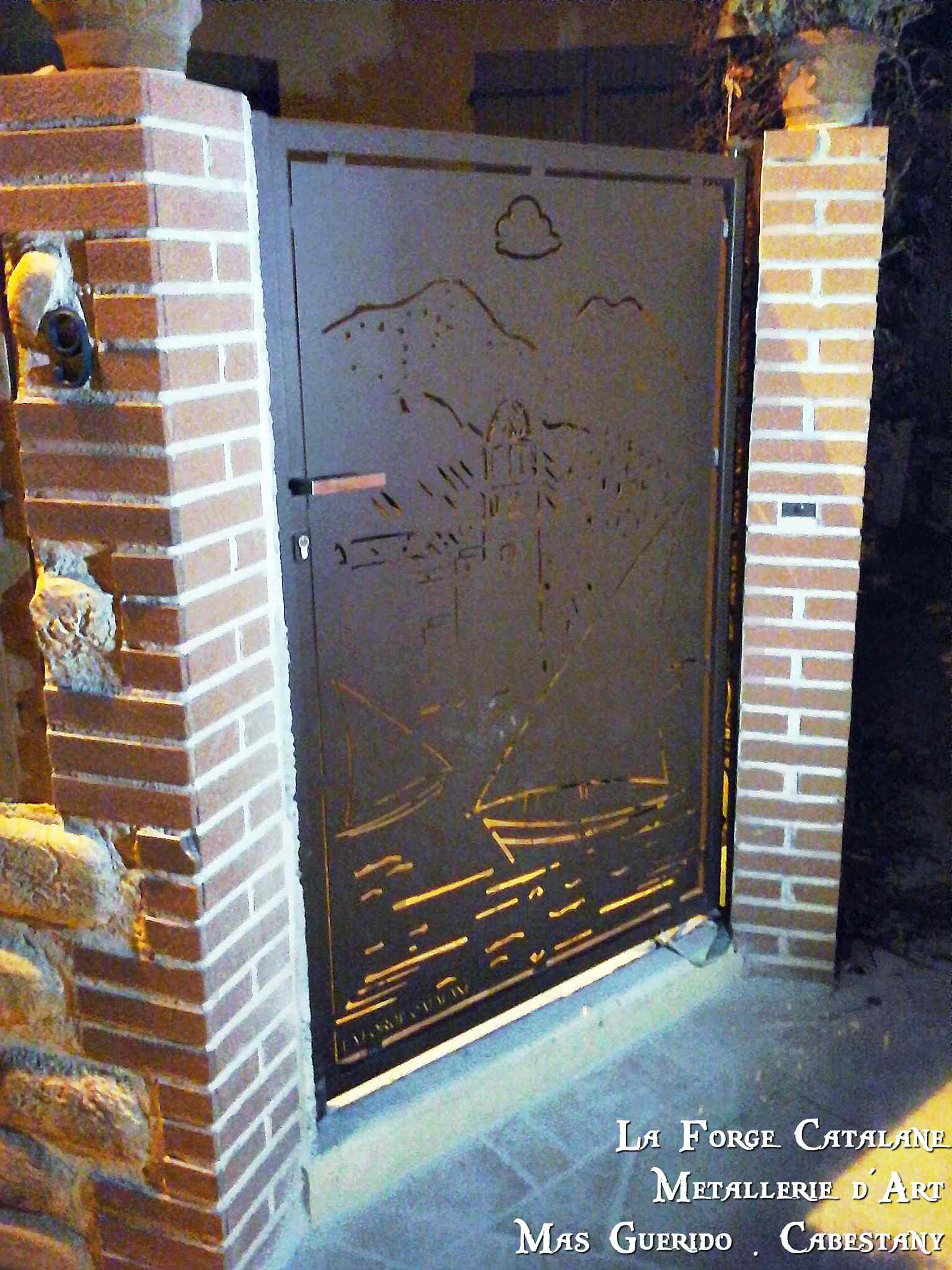 portillon Collioure moderne decoupe laser vantaux  La Forge Catalane Cabestany (2).jpg